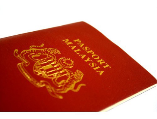 本溪移民中介：在钢铁之城，如何把“出国”这件事办得靠谱又省心？