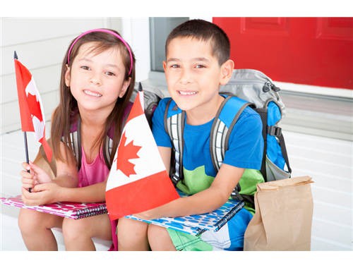 洛杉矶移民中介合作公司：选对伙伴，绿卡之路少踩90%的坑