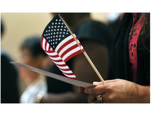 一张居留卡，撬动整个申根区：西欧小国移民中介的隐藏价值